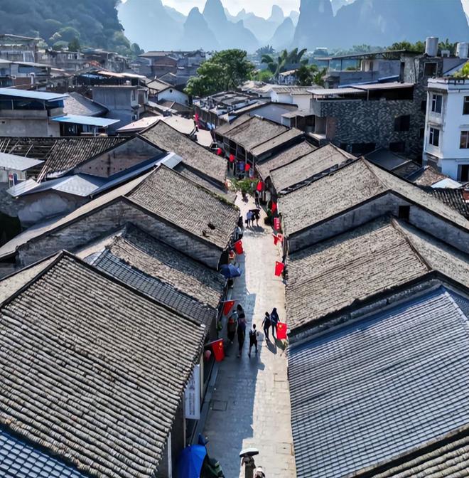 游攻略第一次去桂林玩必带物品超详细路线！j9九游会真人游戏第一桂林一月跟团五日(图3)
